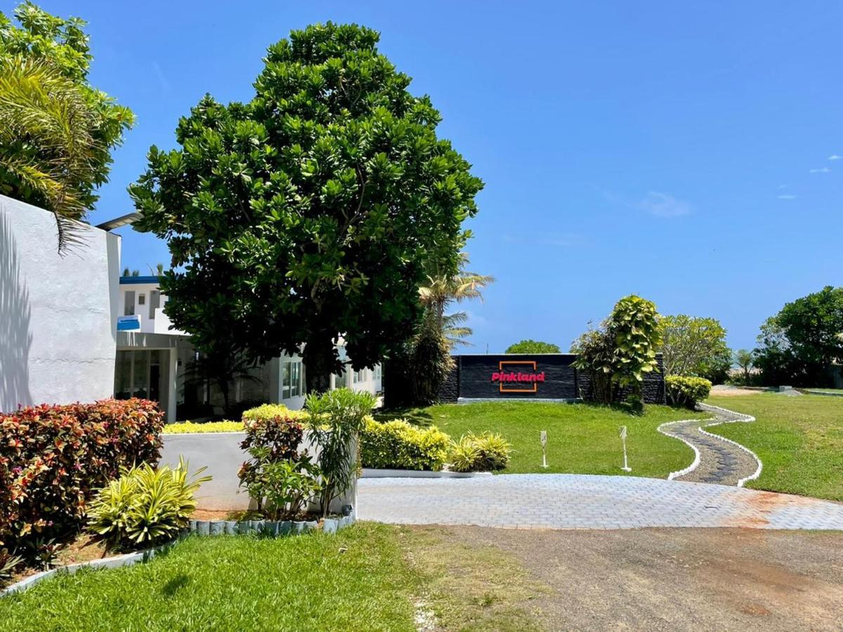 Hotel Pink Land Beruwala Exterior foto